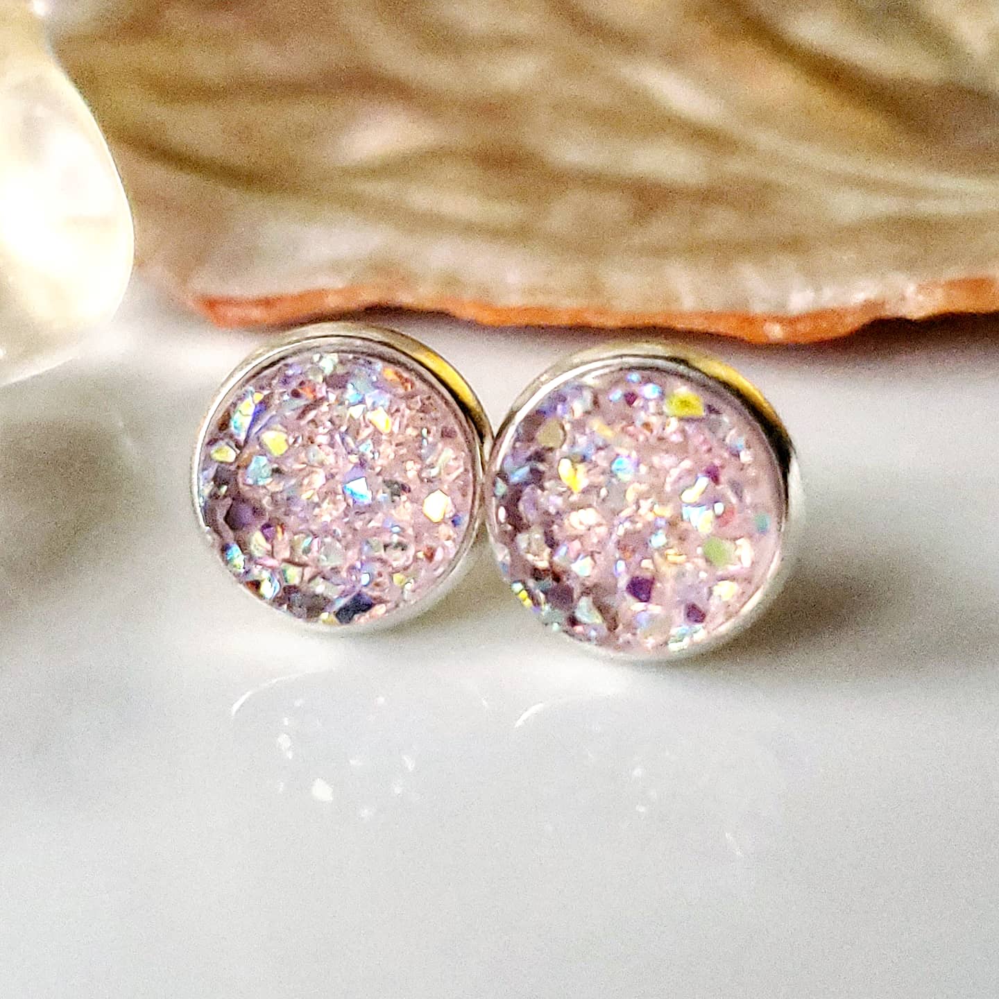 Druzy stud deals